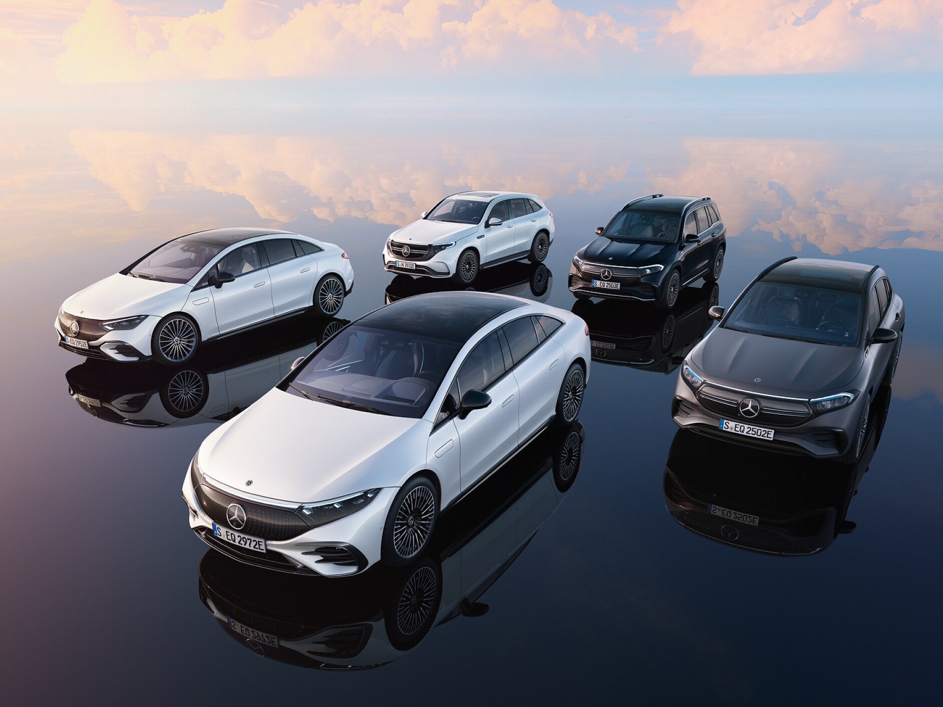 Modèles électrique de Mercedes-Benz dans une vue de 3/4 avant