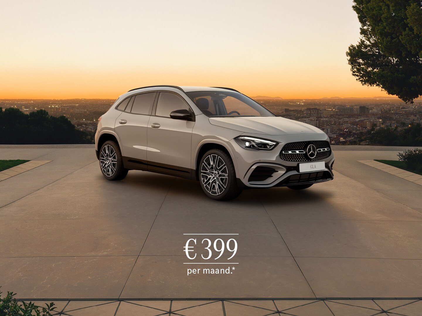 Le GLA SUV de l'extérieur