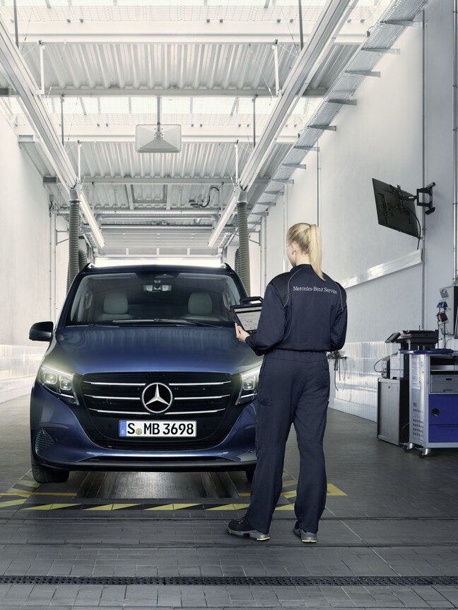 Speciale services als ruitreparatie en bandenopslag zijn bij het Mercedes-Benz Van ProCenter mogelijk tegen vaste prijzen.