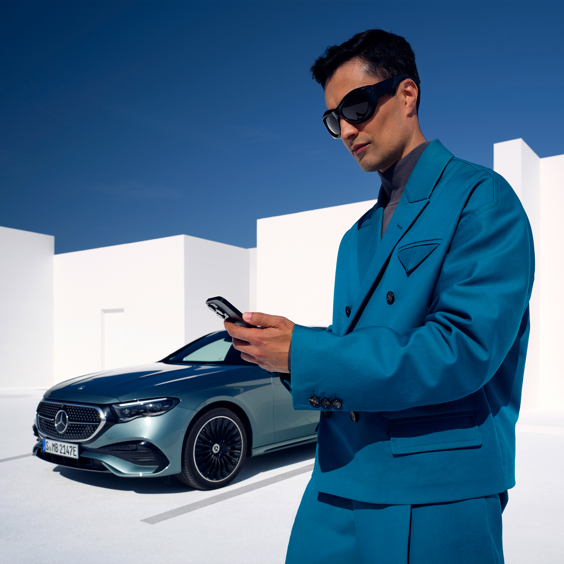 Telediagnose | Standaarduitrusting | Mercedes-Benz De telediagnose behoort tot de standaarduitrusting van de Digitale extra's van Mercedes-Benz.
