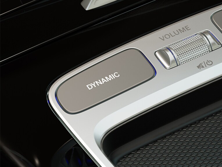 Une illustration de DYNAMIC SELECT.