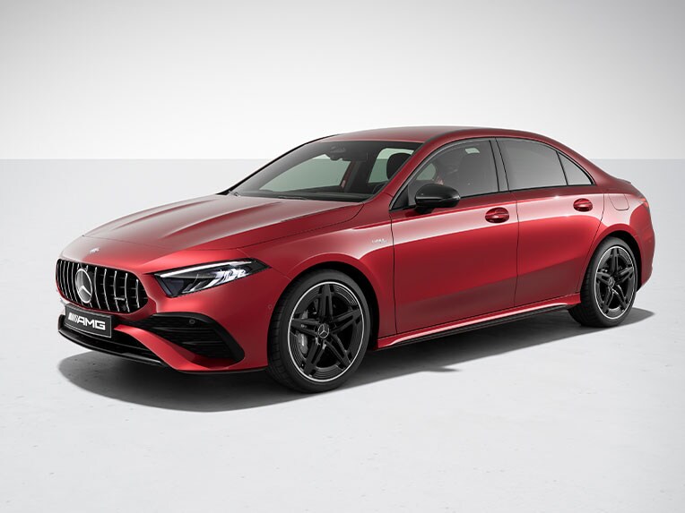 L'extérieur de la Classe A Berline de Mercedes-Benz avec le Pack Nuit.