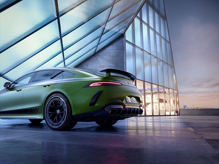 La Mercedes-AMG GT Coupé 4 portes vue de l'arrière.