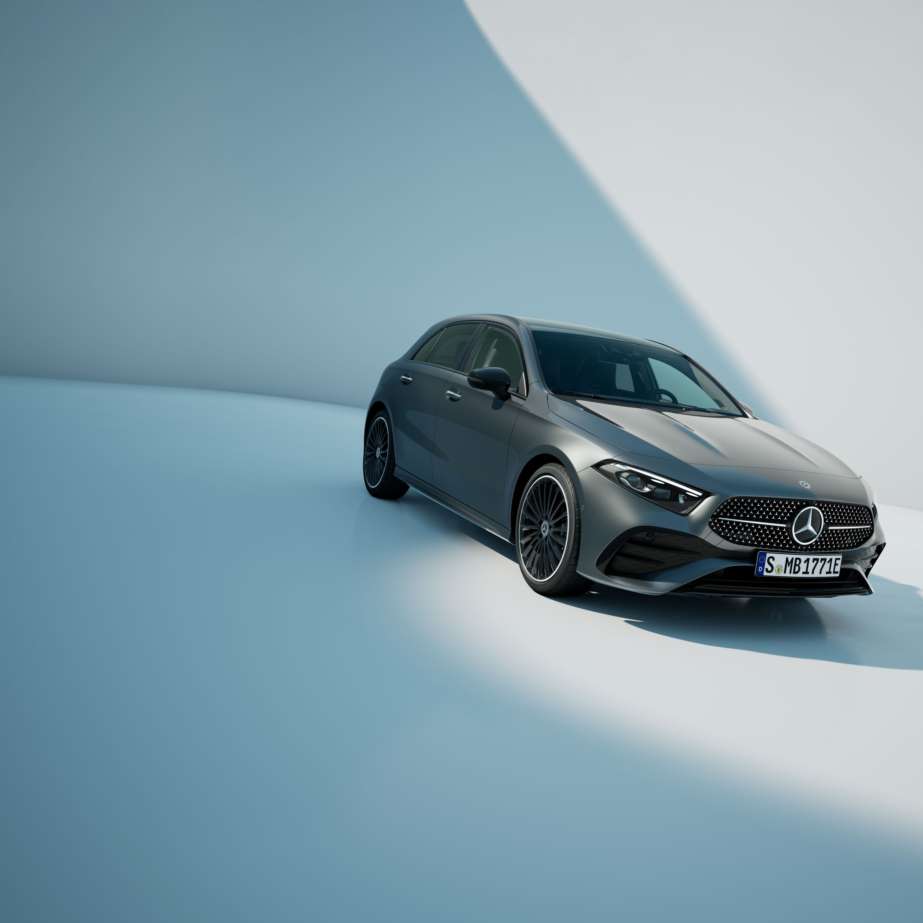 Classe A Berline compacte | Véhicules compacts | Mercedes-Benz La nouvelle Mercedes-Benz Classe A Berline compacte vue de devant.