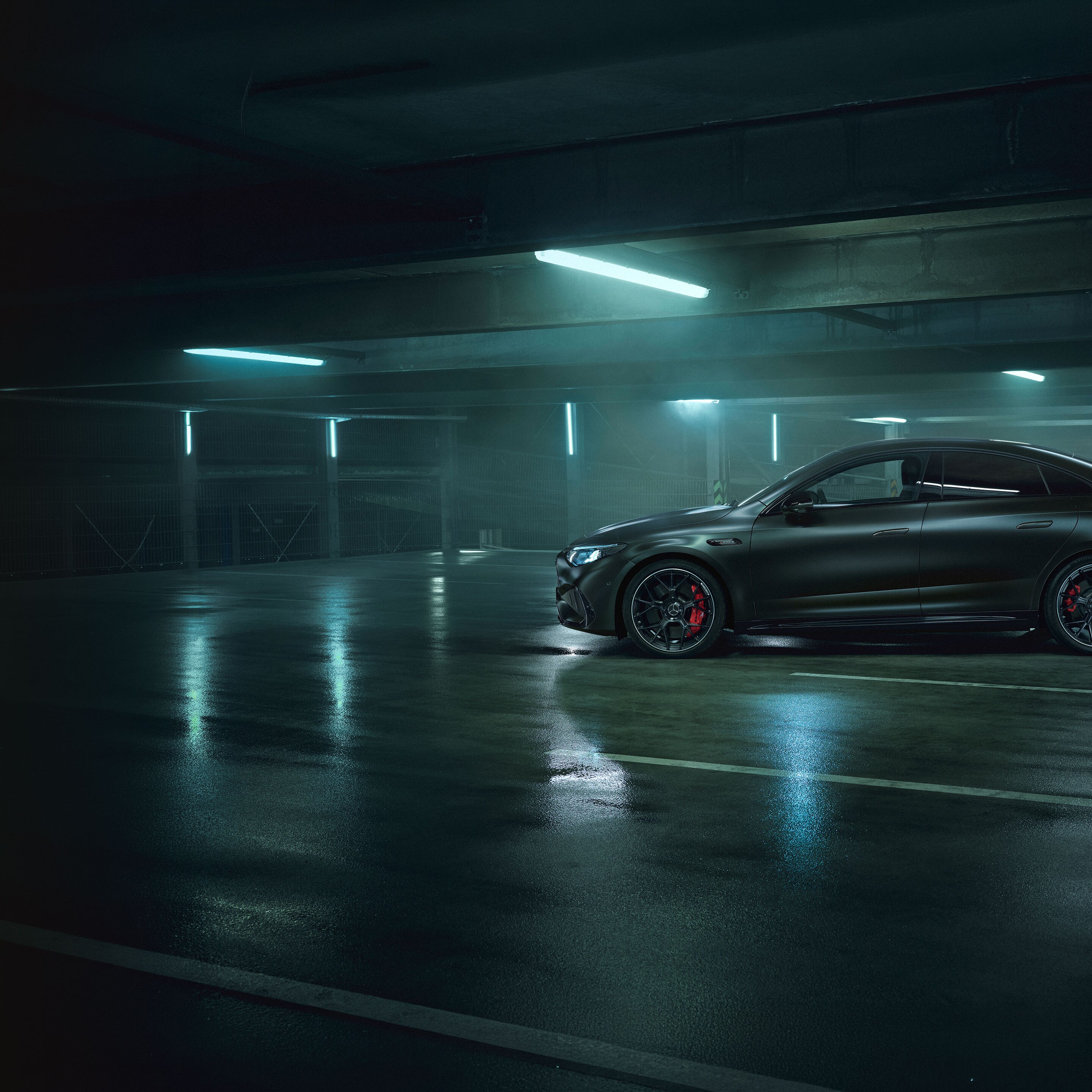 Het exterieur van de geheel nieuwe Mercedes-AMG CLA 45 4MATIC+ electric.