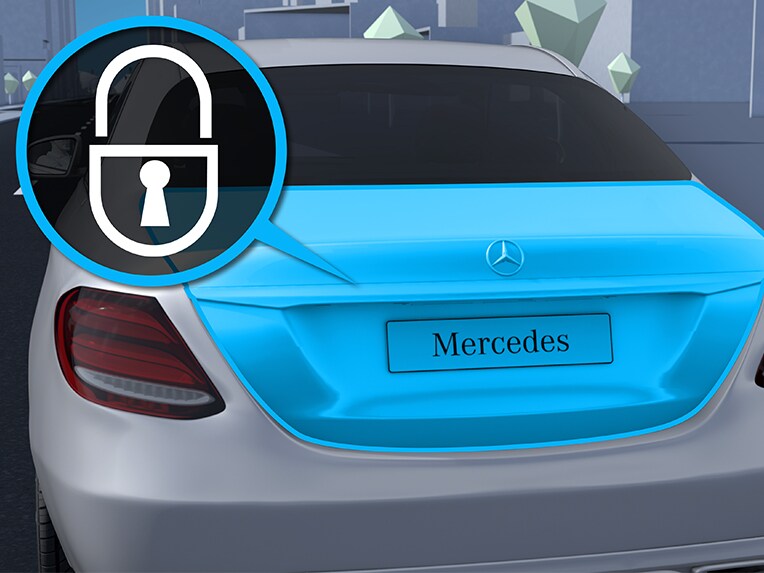 De afzonderlijke kofferdekselvergrendeling in de Mercedes-Benz CLS.