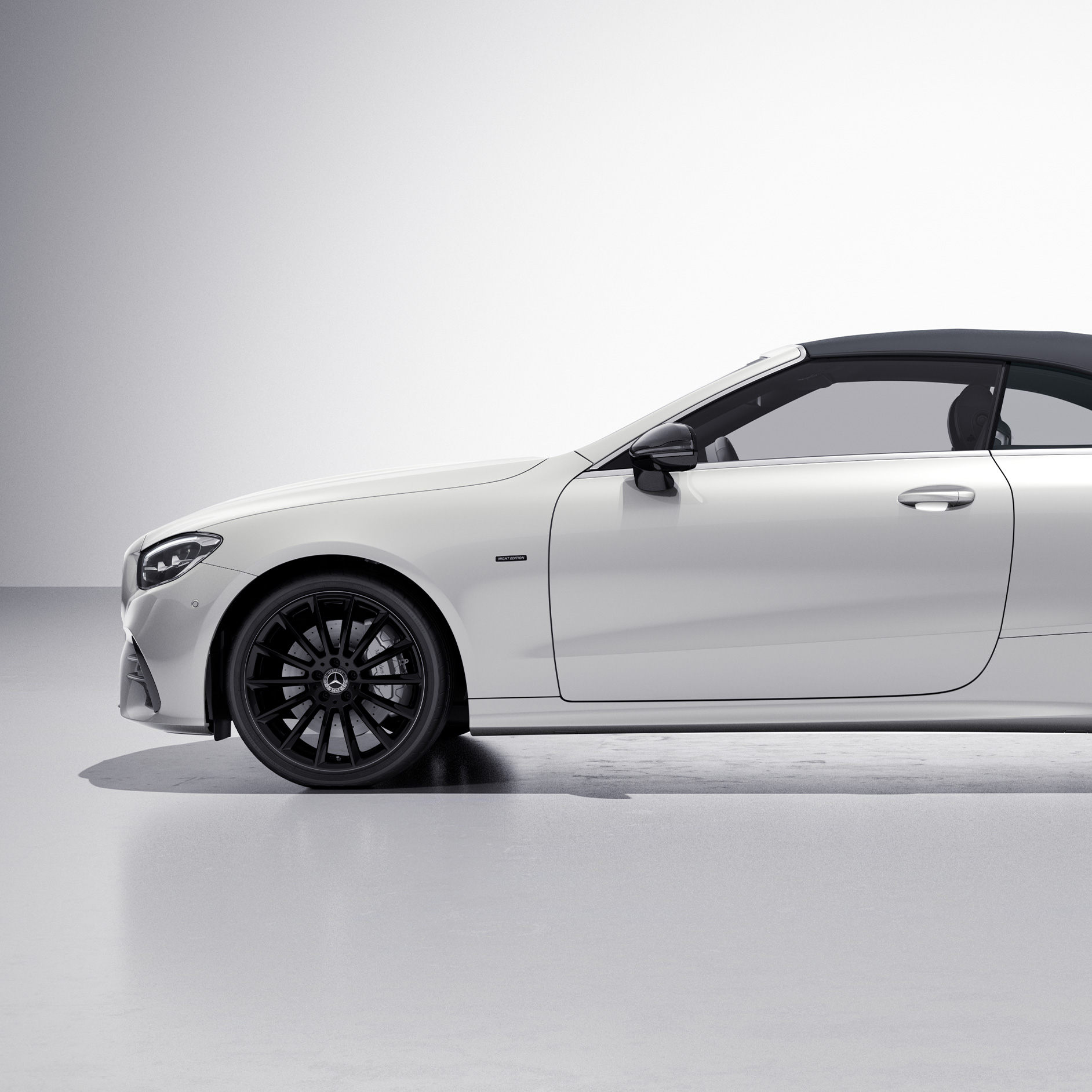 Night Edition | E-Klasse Cabriolet | Mercedes-Benz Exterieur van de Night Edition van de Mercedes-Benz E-Klasse Cabriolet.