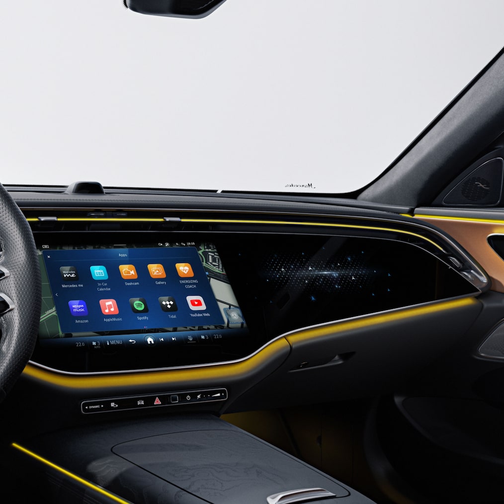 MBUX superscreen in de Mercedes-Benz E-Klasse Break.