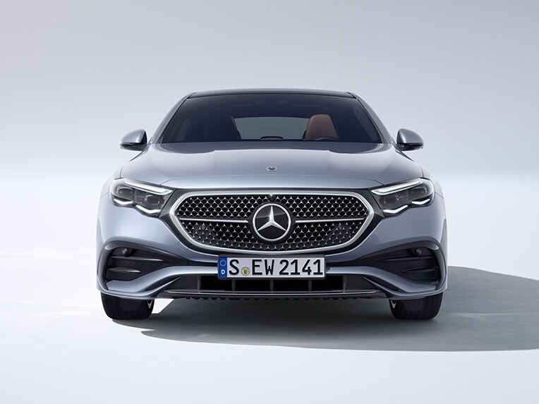 De E-Klasse Limousine. Uw nieuwe auto van Mercedes-Benz.