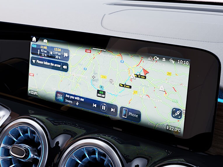 Navigation avec intelligence électrique dans le nouvel EQB de Mercedes-Benz.