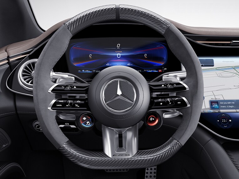 Volant Performance AMG finition carbone/microfibre MICROCUT dans la Mercedes-AMG 53 4MATIC+.