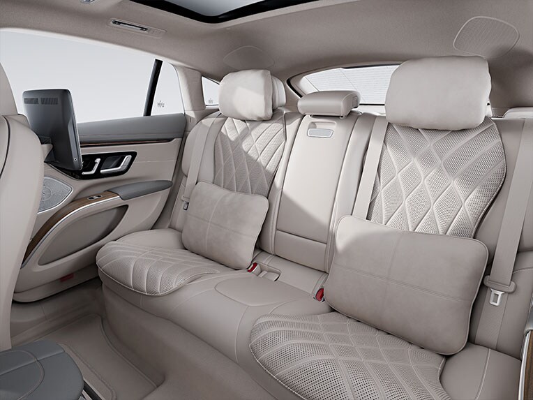 ENERGIZING-pakket achter in de EQS Limousine van Mercedes-Benz.