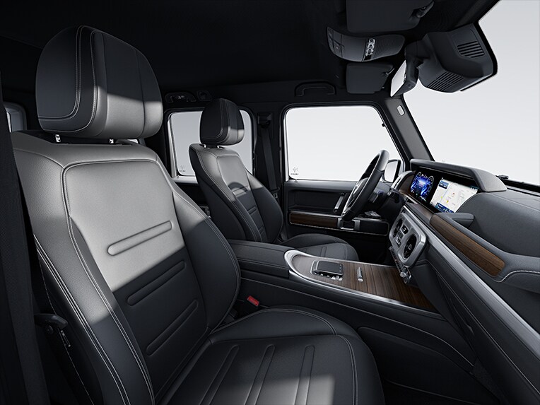 Interieur van de Mercedes-Benz G-Klasse in de standaarduitvoering.