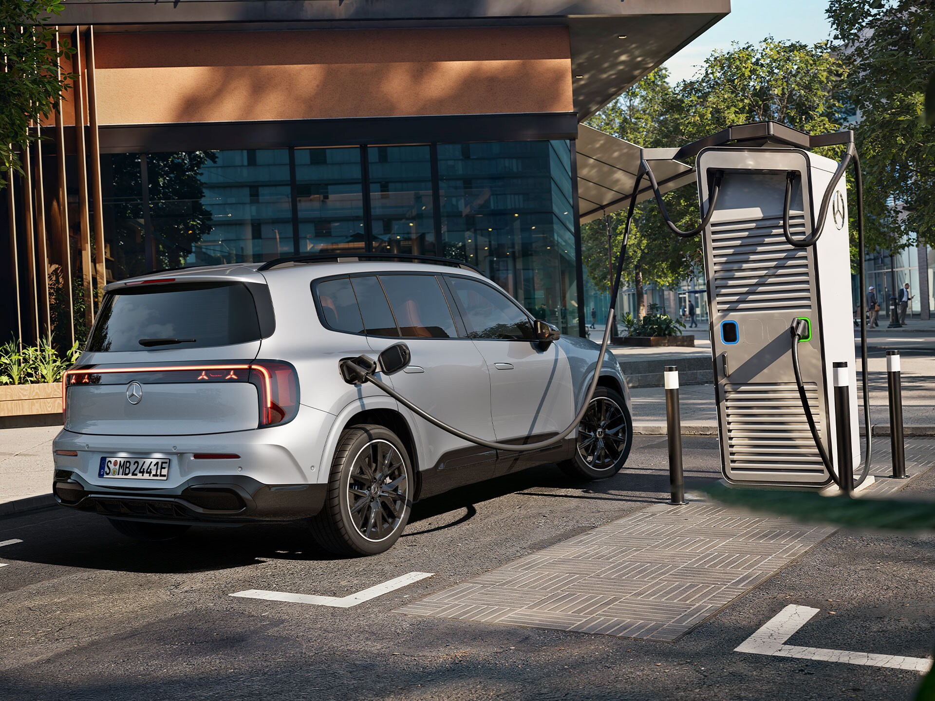 De MB.CHARGE in de geheel nieuwe elektrische GLB.