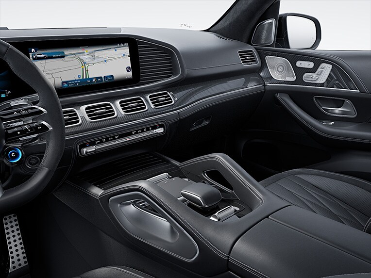 AMG-sierdelen van carbon in het interieur van de Mercedes-AMG GLS.