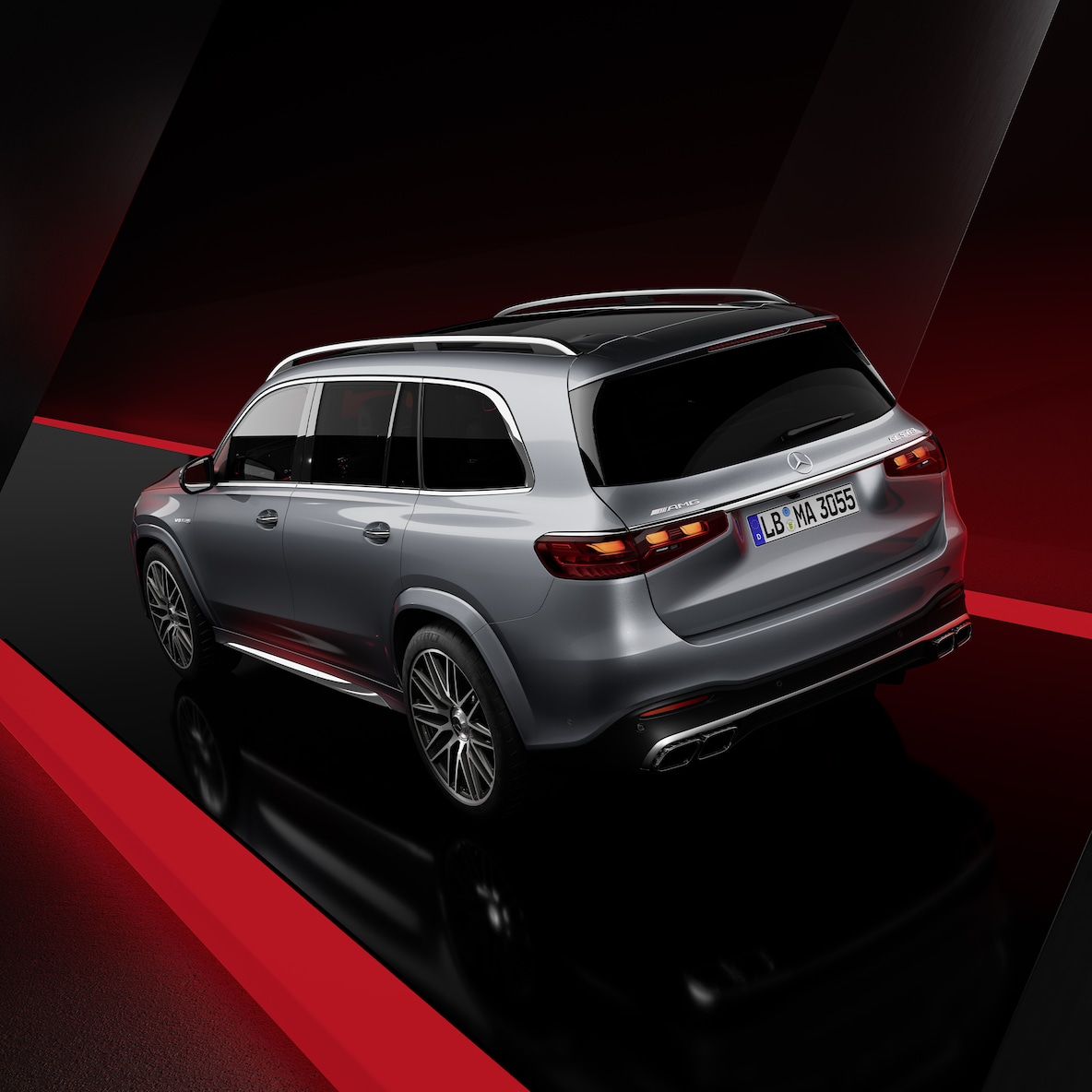 Autre vue dynamique d'une Mercedes-AMG GLS 63 4MATIC+ (photo pendant la conduite).