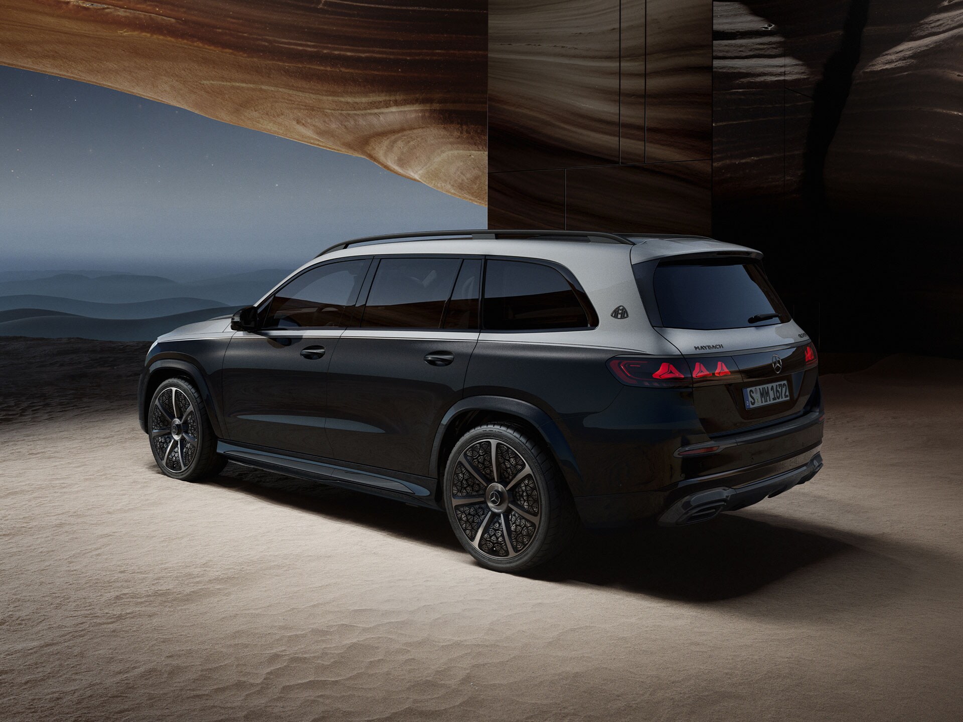 Le GLS de Mercedes-Maybach en version Night Series.