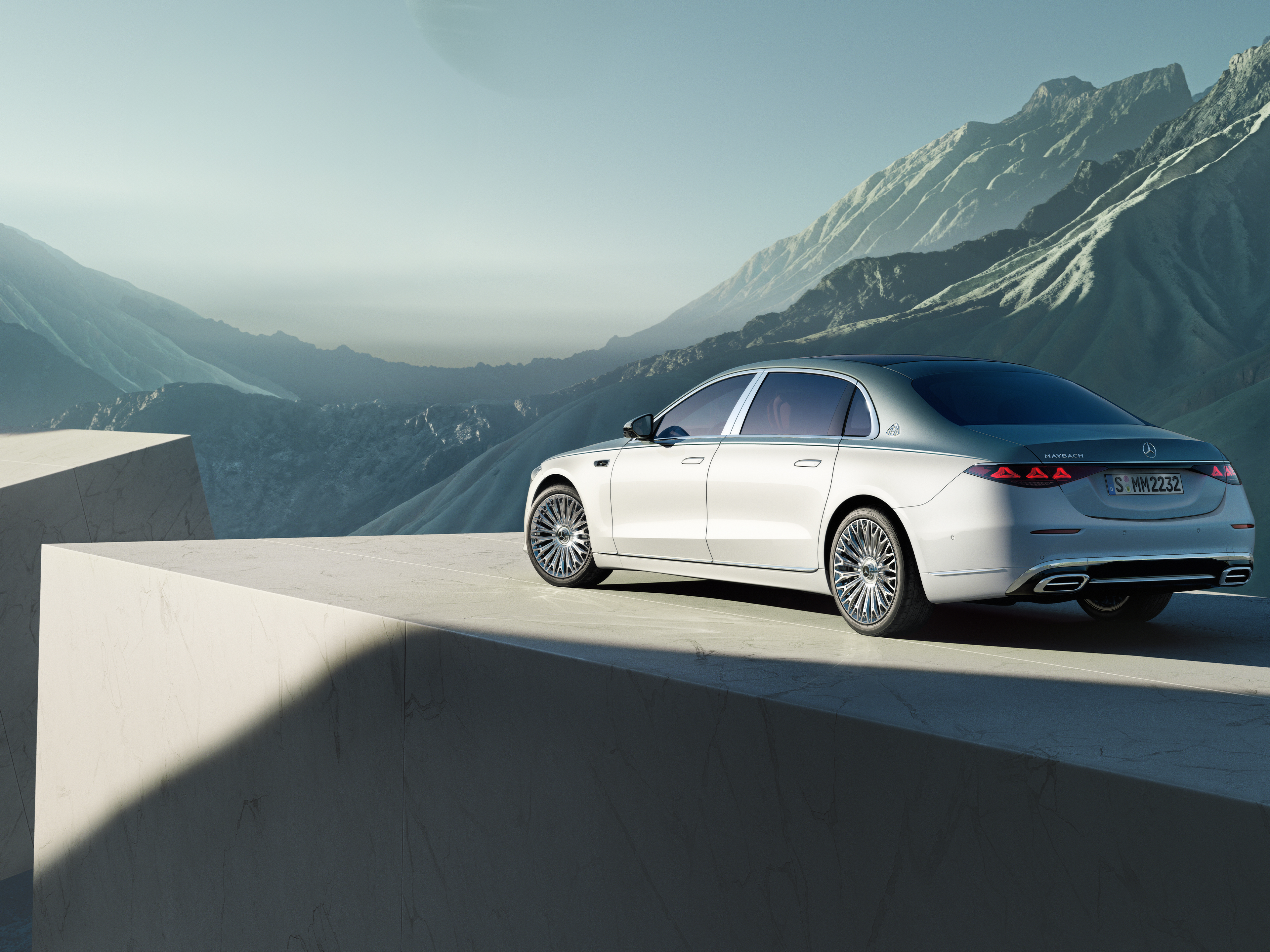 Classe S | Marque | Mercedes-Maybach La Mercedes-Maybach Classe S dans une vue de profil.