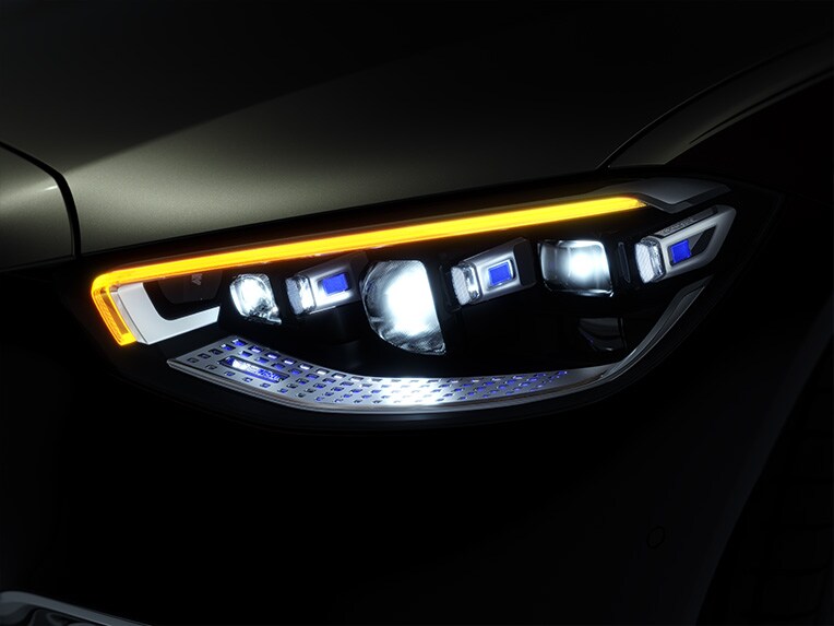 DIGITAL LIGHT-koplamp van de Mercedes-Maybach S-Klasse.