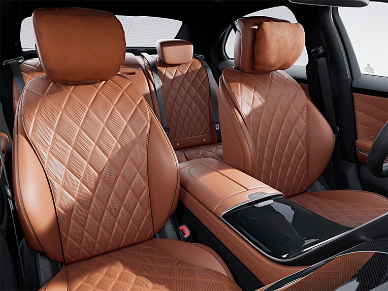 Interieur van de Mercedes-Benz S-Klasse Limousine met AMG Line.