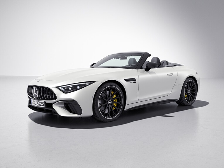 L'extérieur de la Mercedes-AMG SL Roadster avec le Pack Nuit AMG II.