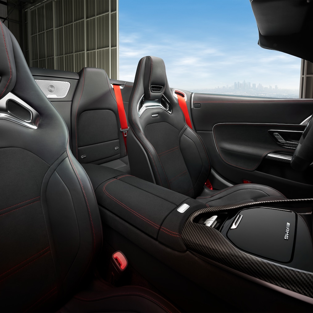 Interieur van de Mercedes-AMG SL Roadster.