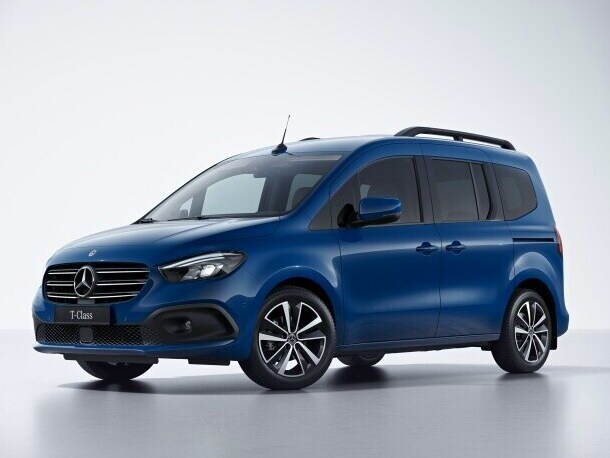 Voorzijde van de Mercedes-Benz T-Klasse.