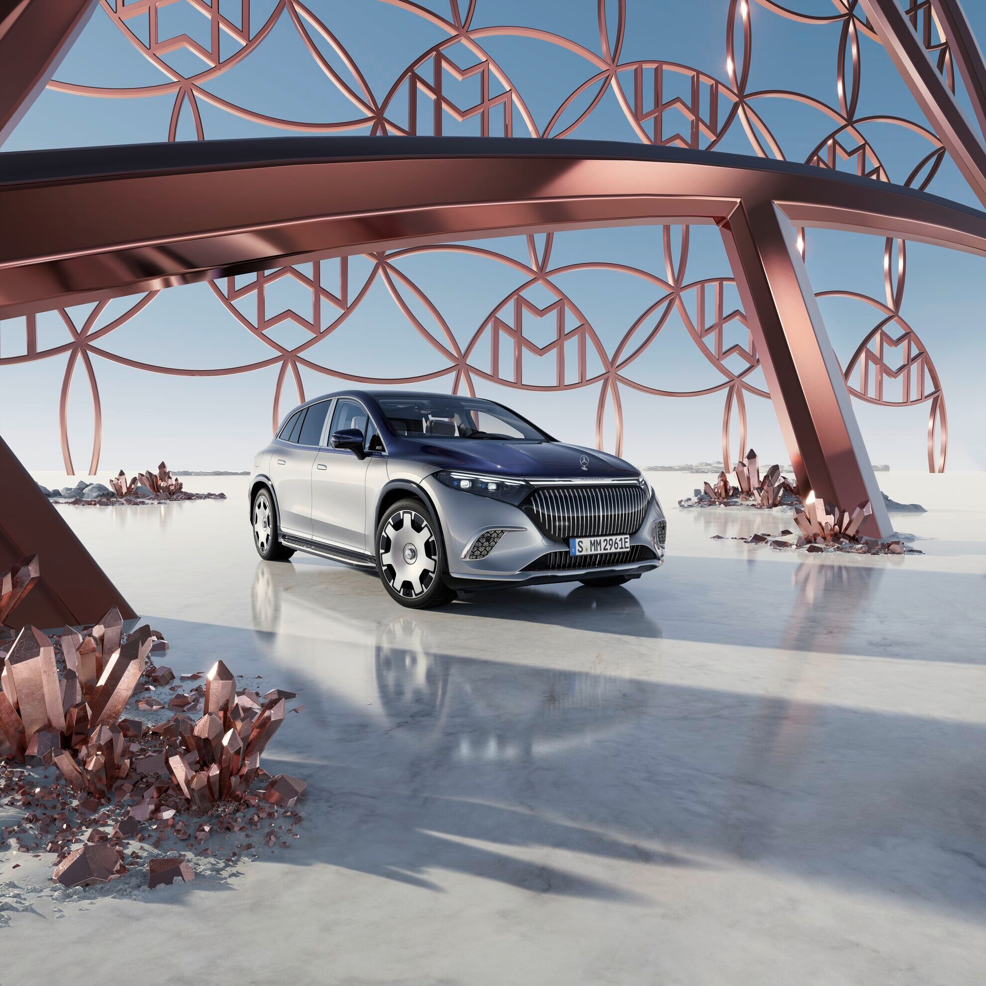 Mercedes-Maybach EQS SUV argenté