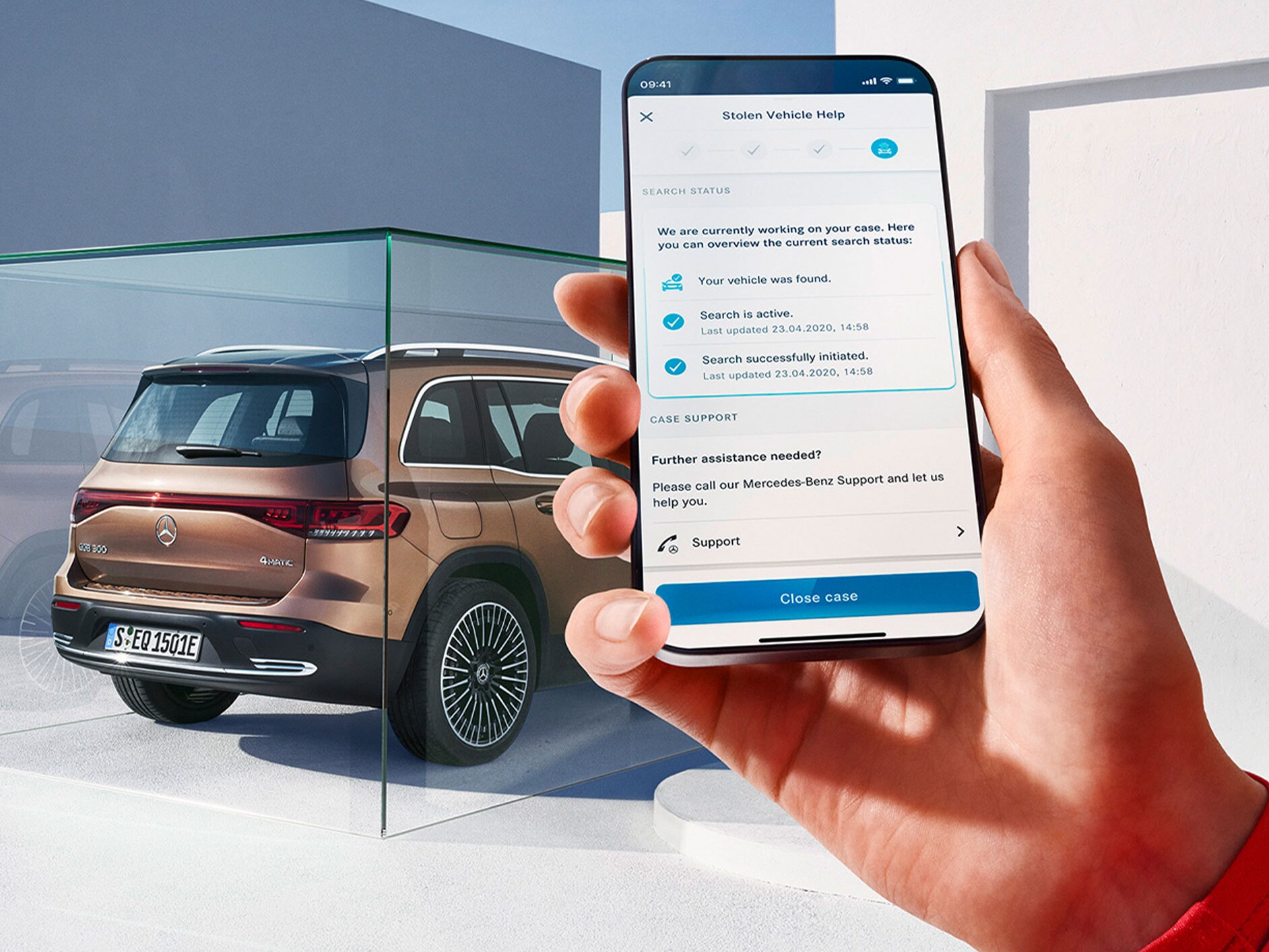 Hulp bij diefstal van de auto wordt aangeboden via een GUARD 360˚ Digital Extra op een smartphone in een Mercedes-app.