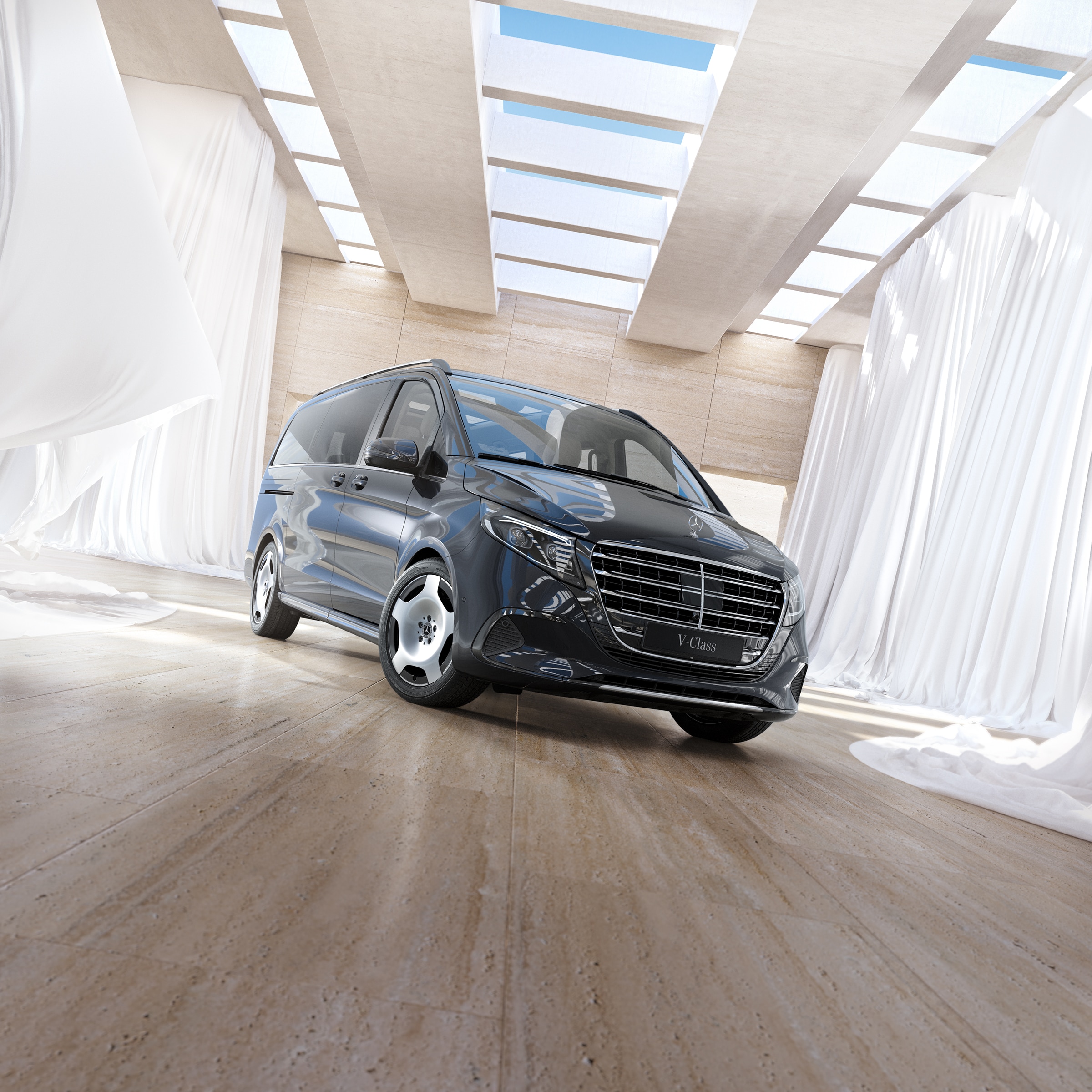Classe V | Historique des véhicules industriels | Mercedes-Benz Monospace Mercedes-Benz Classe V, présenté dans un intérieur lumineux et moderne doté de lucarnes