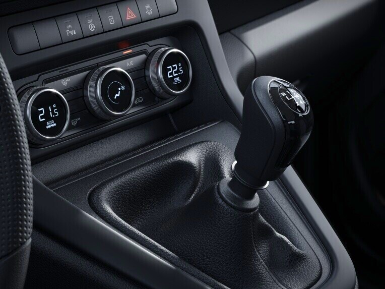 Vesnellingshendel voor de handgeschakelde zesversnellingsbak in de Mercedes-Benz Citan Gesloten Bestelwagen.