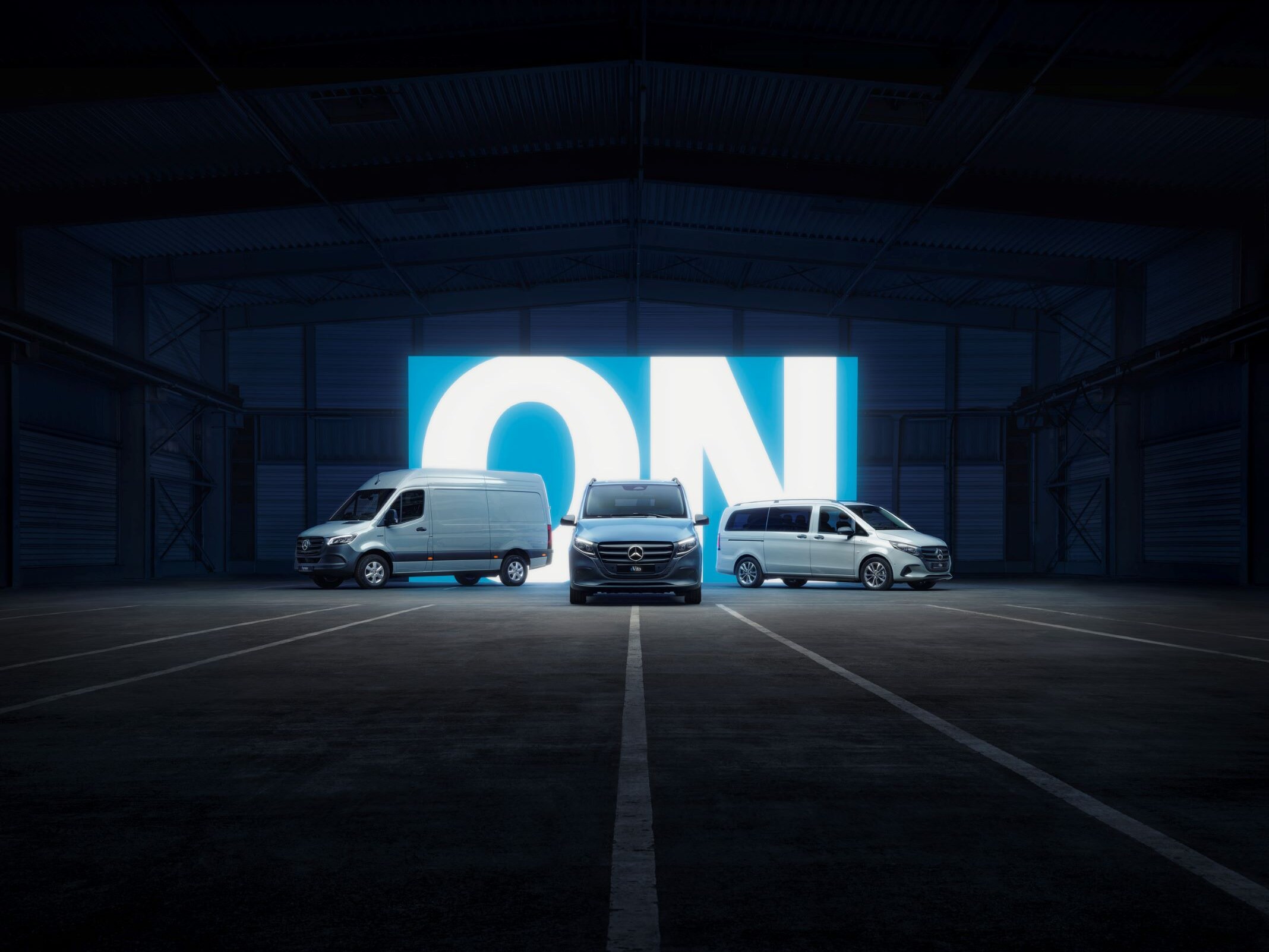 Le système multimédia MBUX dans un utilitaire léger électrique Mercedes-Benz.