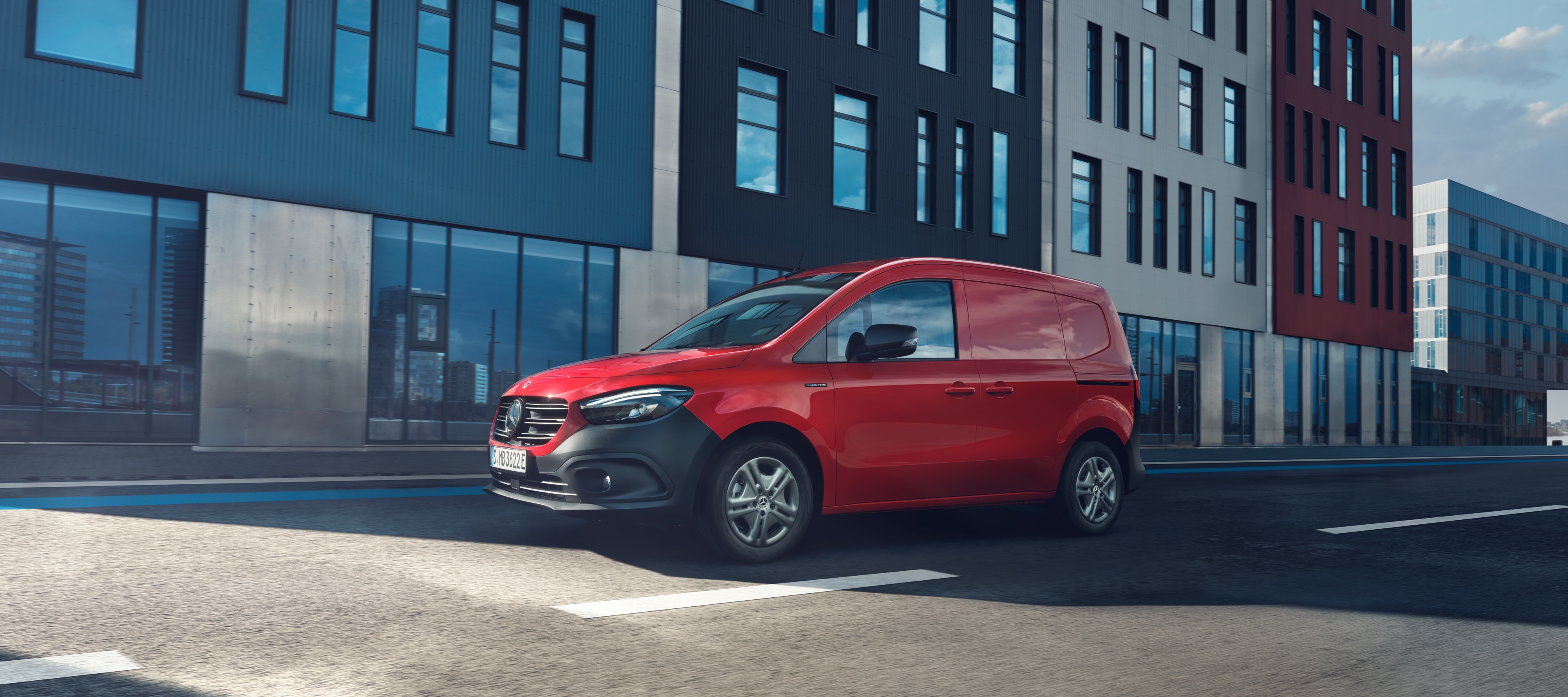 eCitan Gesloten Bestelwagen | Mercedes-Benz De Mercedes-Benz eCitan Gesloten Bestelwagen in actie.