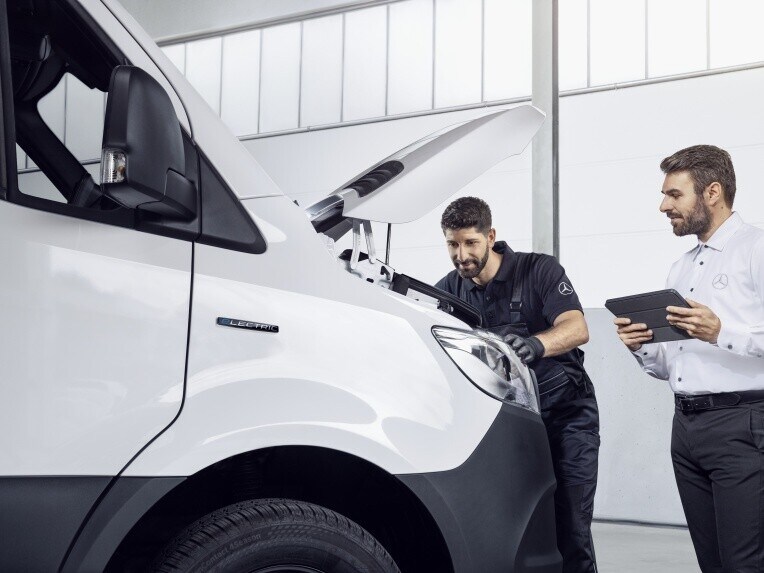 Le Pack de services intégré pour votre Mercedes-Benz eSprinter à plateau.