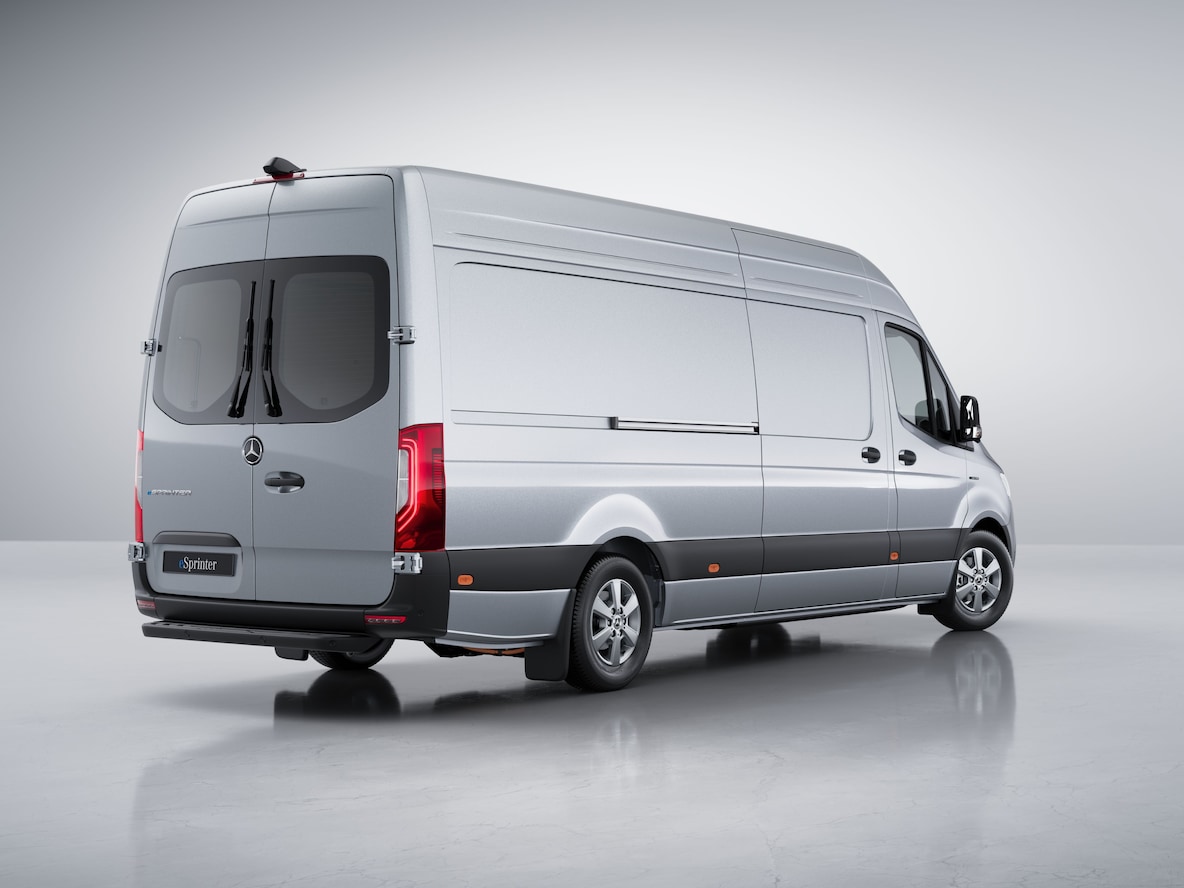 L'extérieur de la Mercedes-Benz eSprinter fourgon.
