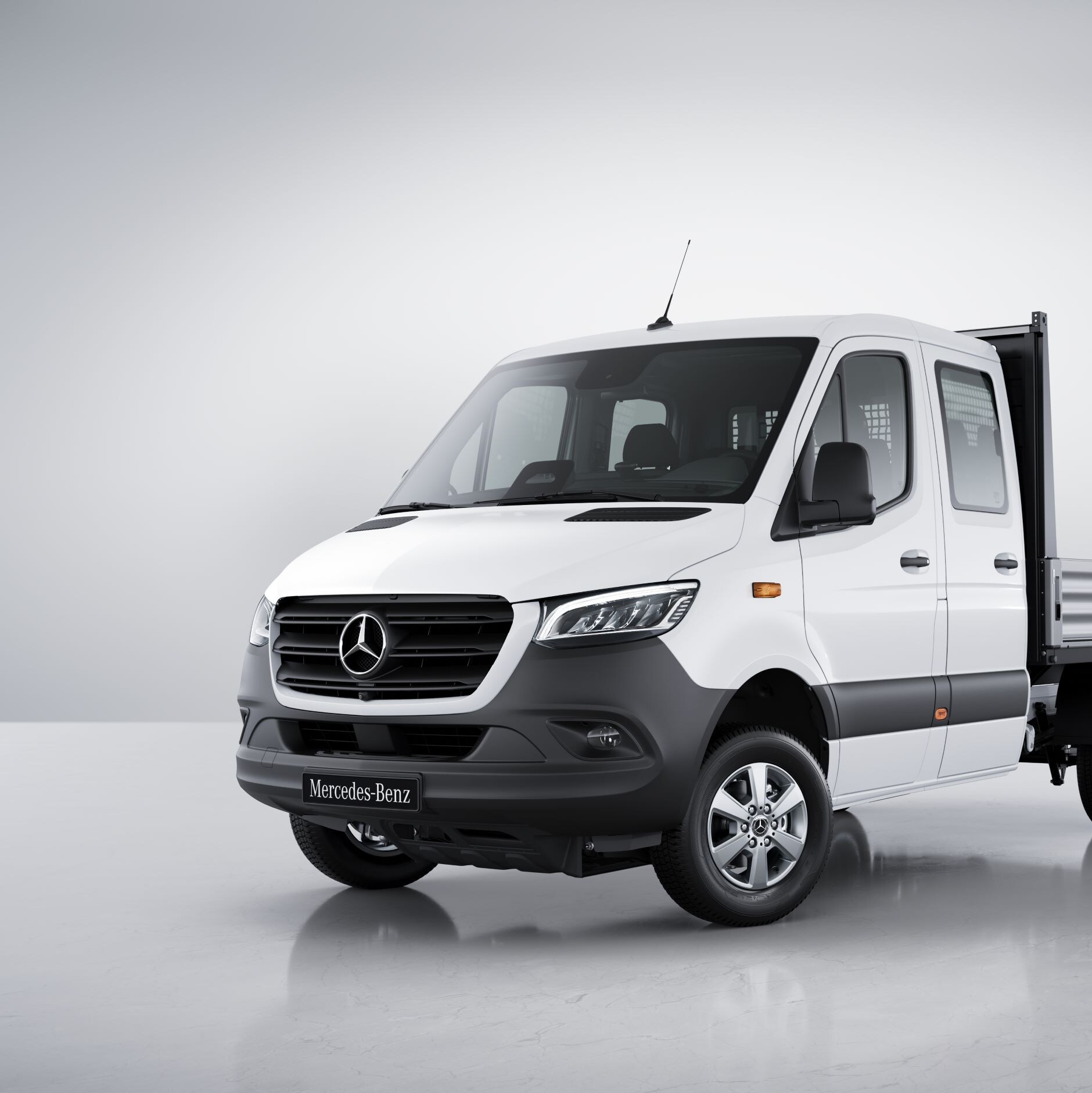 De Mercedes-Benz Sprinter Chassiscabine.