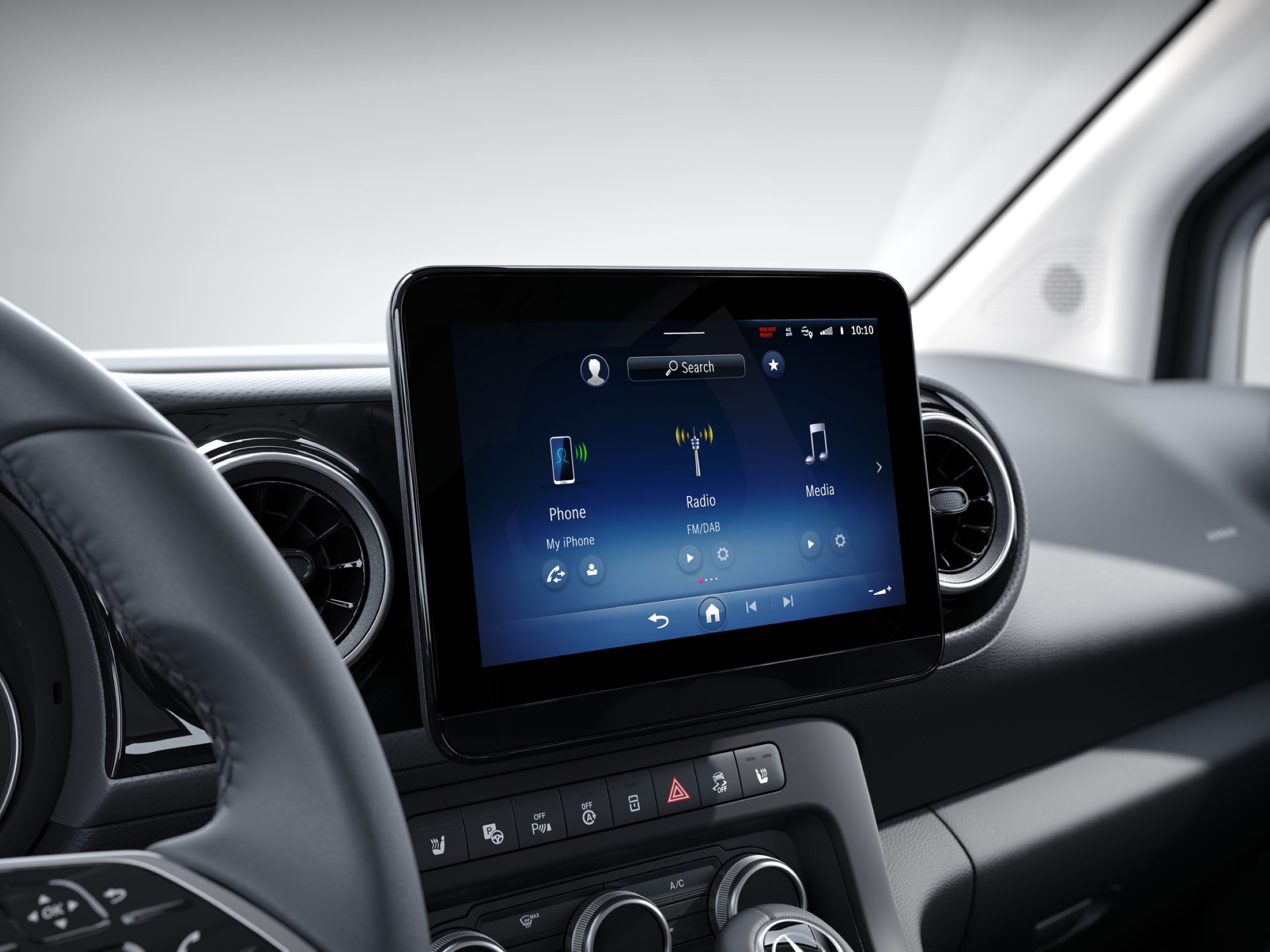 Personenvervoer | Mercedes-Benz Het MBUX multimediasysteem voor de Mercedes-Benz bestelwagens.