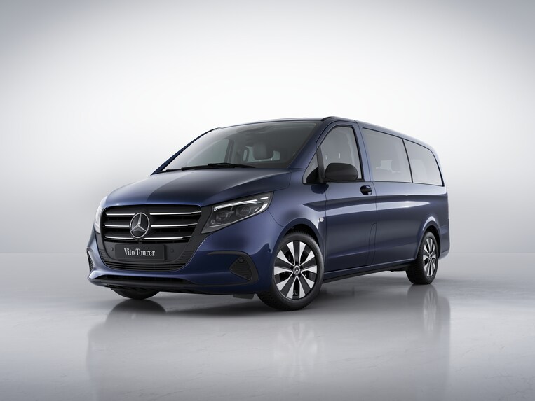 De Vito Tourer SELECT is de midsize-van voor veeleisend en comfortabel personenvervoer.