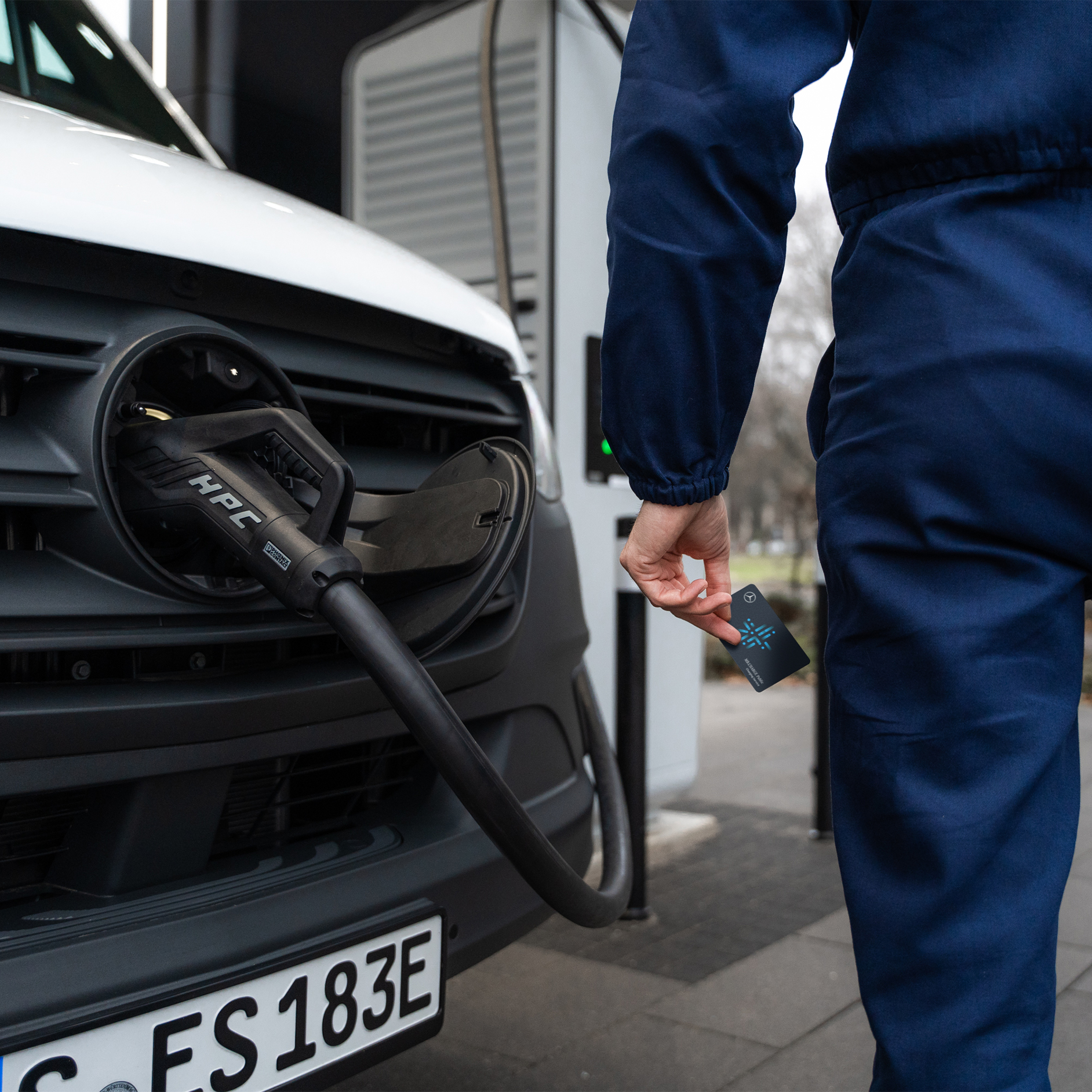 MB.CHARGE Public | Mercedes-Benz bestelwagens MB.CHARGE Public van Mercedes-Benz.
