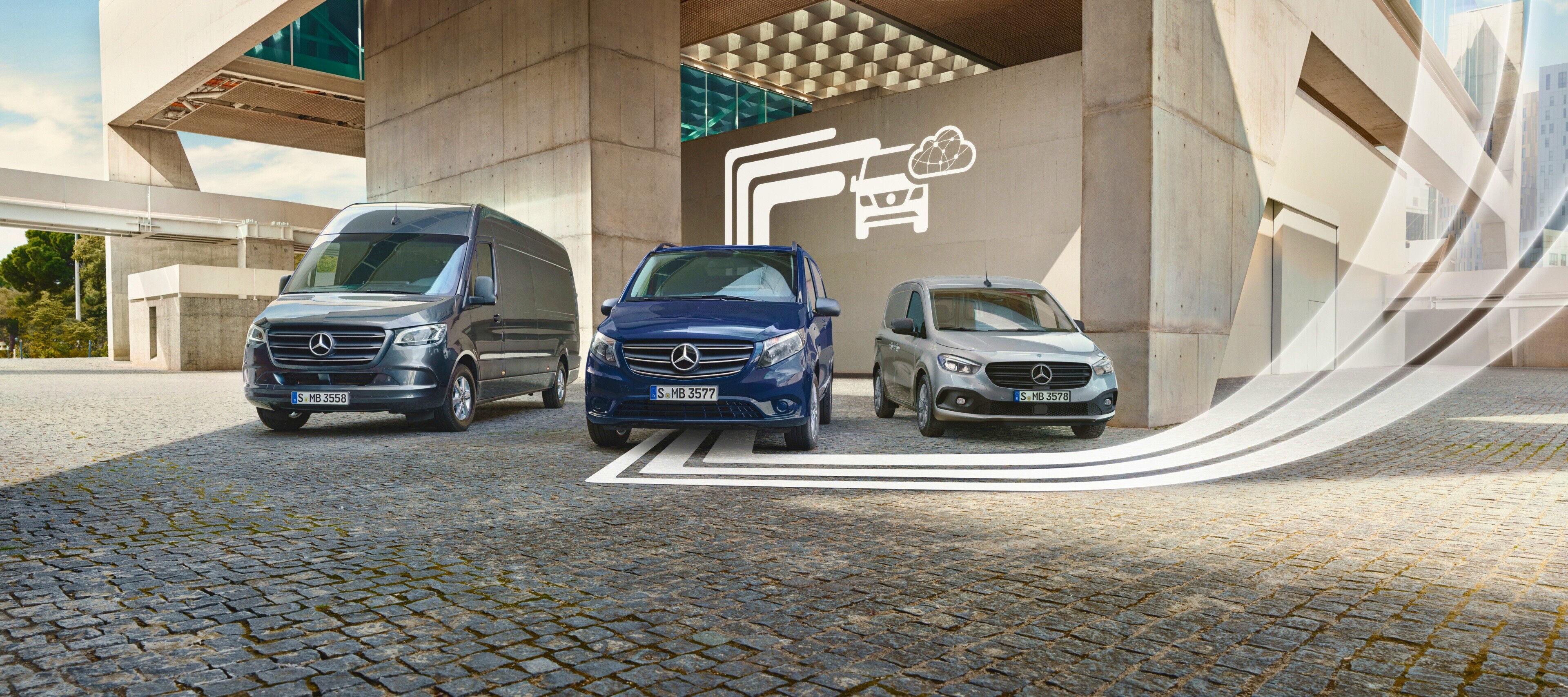 Digitale extra's voor zakelijke klanten | Mercedes-Benz Bestelwagens Maak gebruik van de digitale upgrade voor uw bestelwagen en profiteer van meer efficiëntie, transparantie en intelligentie.