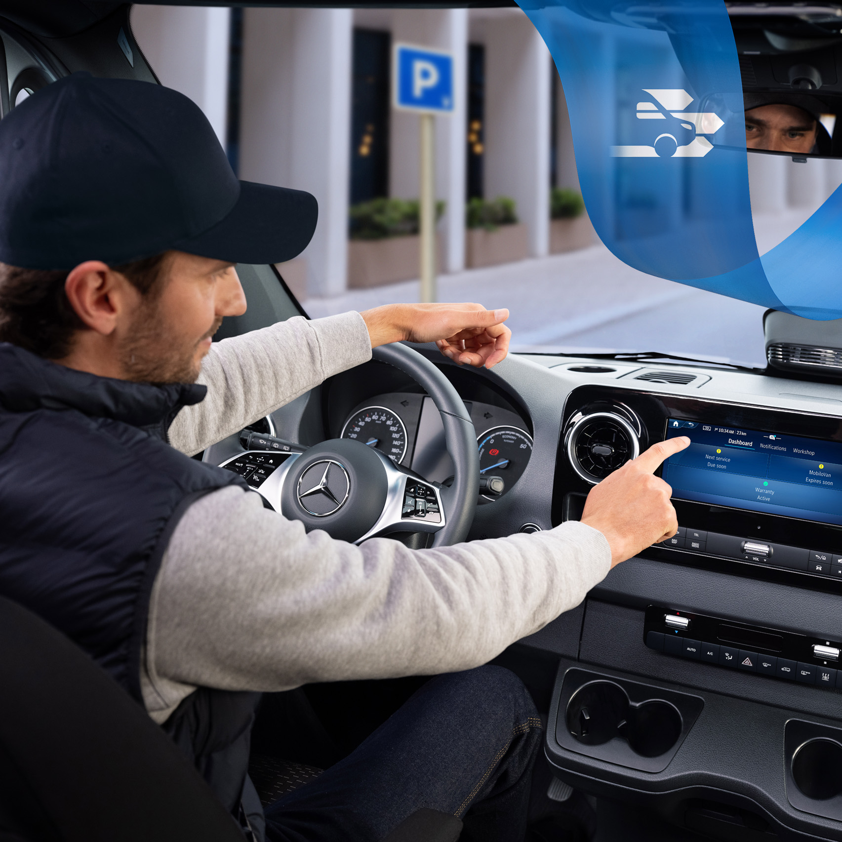 Mercedes-Benz Bedrijfswagentechnologie | Onboard Service App Bestuurder gebruikt de Mercedes-Benz Onboard Service App in het voertuig om serviceafspraken te boeken.
